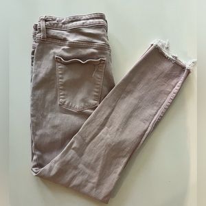 Universal Thread Womens Distress Skinny Leg Jeans Pink - Size 14/32R